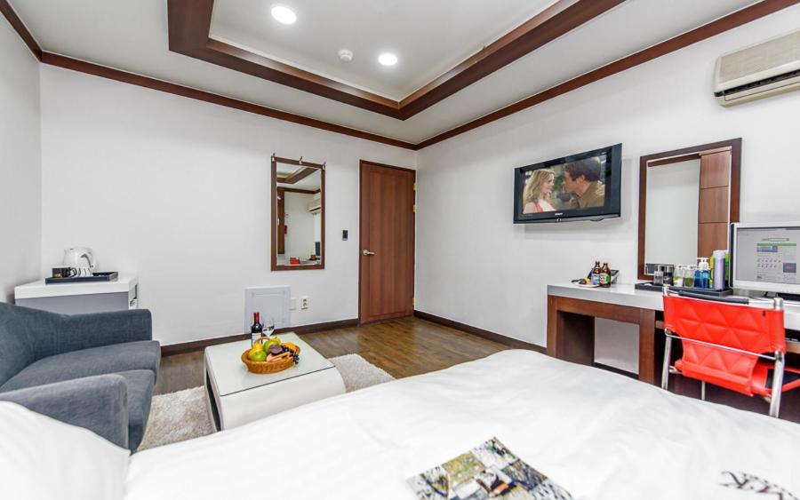 Mk Hotel Yeosu Esterno foto