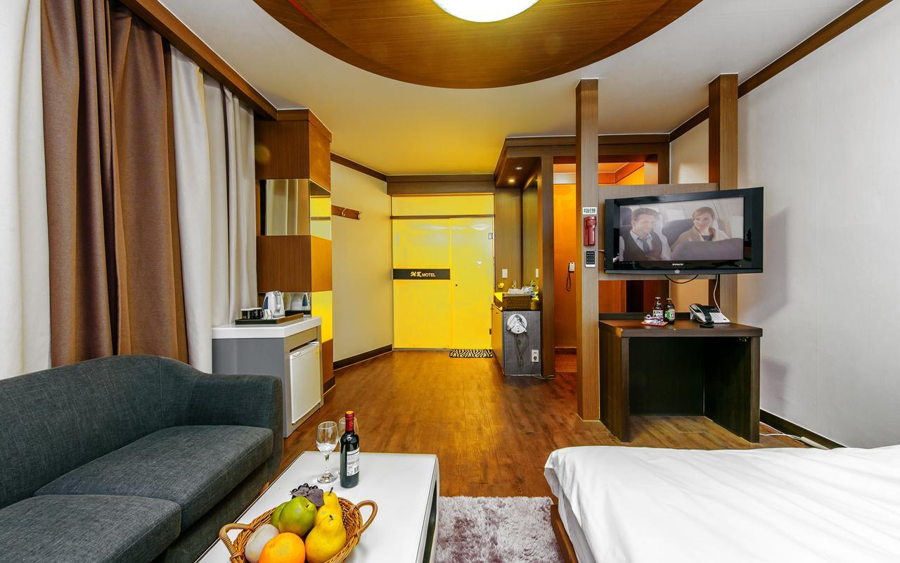 Mk Hotel Yeosu Esterno foto