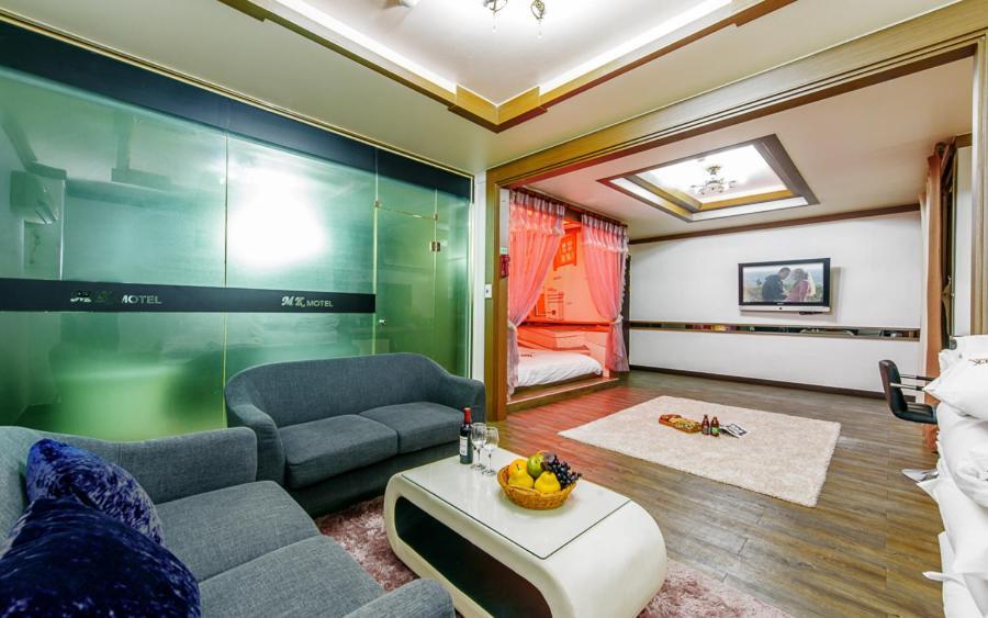 Mk Hotel Yeosu Esterno foto