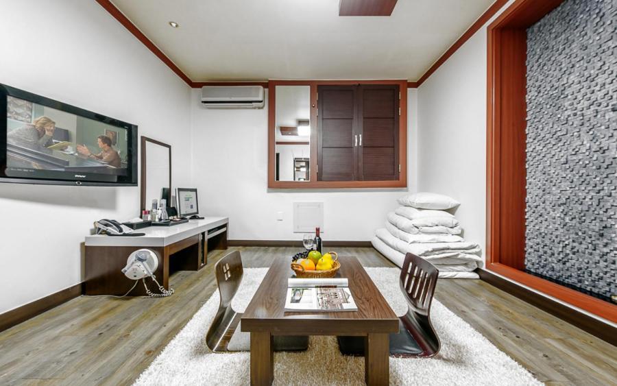 Mk Hotel Yeosu Esterno foto