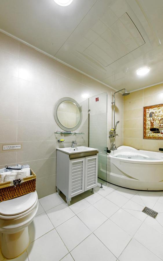 Mk Hotel Yeosu Esterno foto